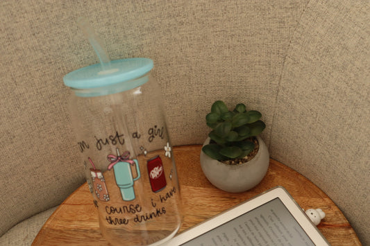 Verre « I am just a girl »